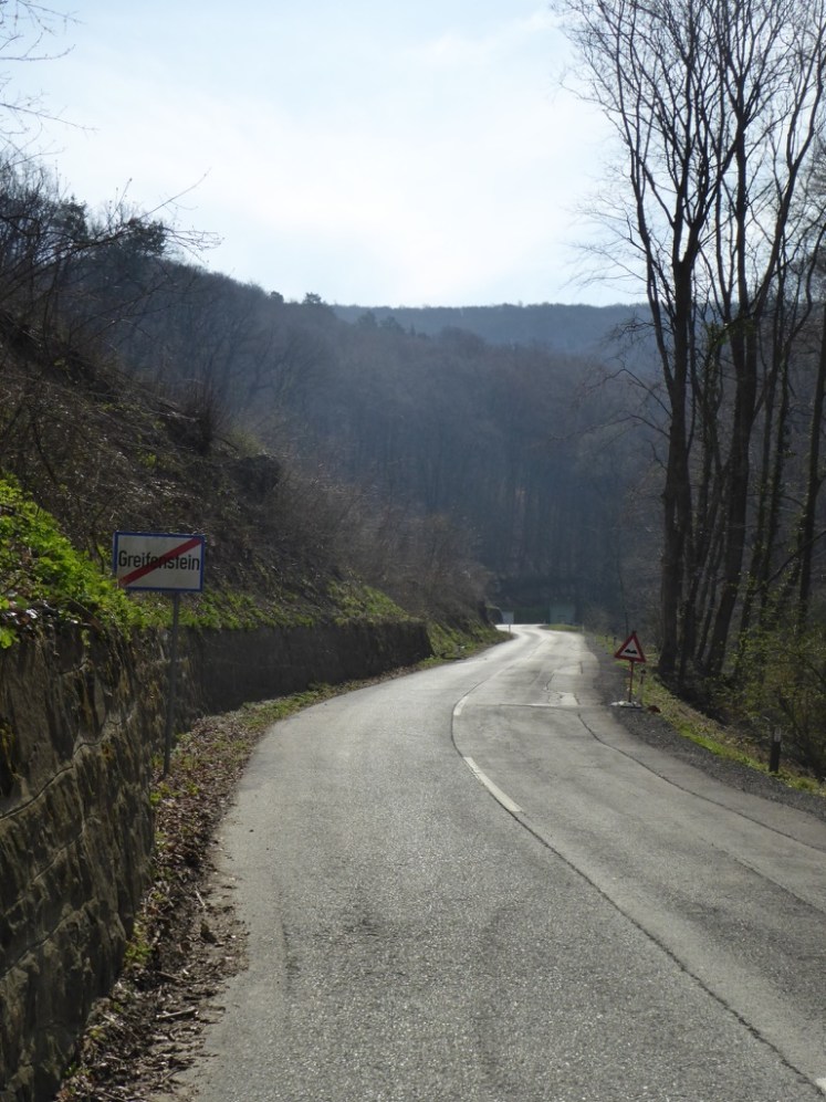 09 Hadersfelder Straße bergan