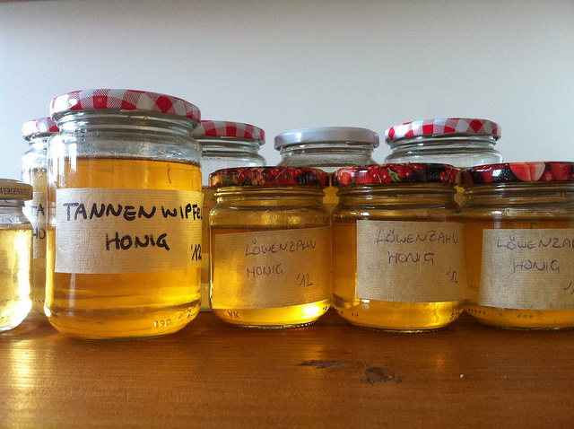 7134884209_2d00c3e01c_z