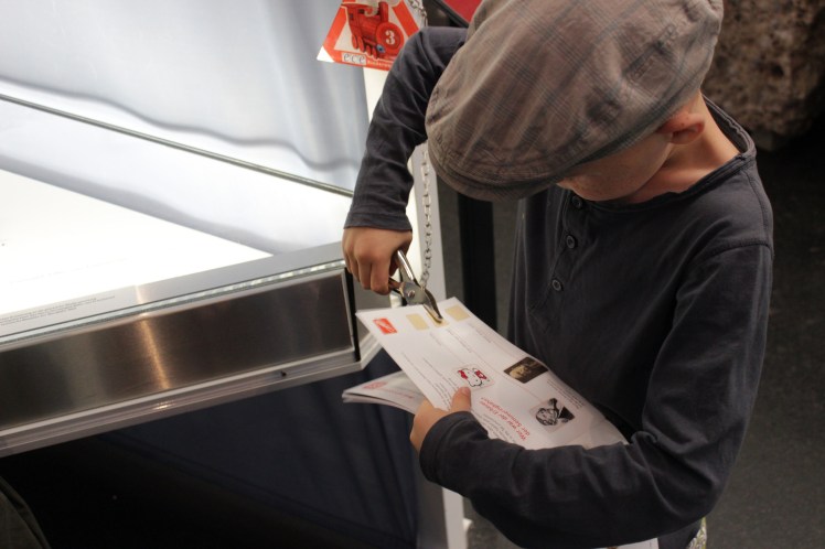 14969073056_426cf401fe_k