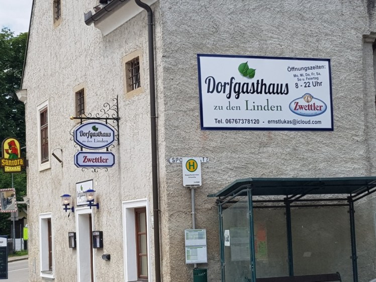 17 Dorfgasthaus zu den Linden