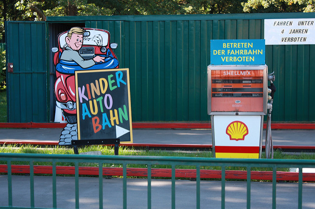 2915236632_0c929ae4cf_z